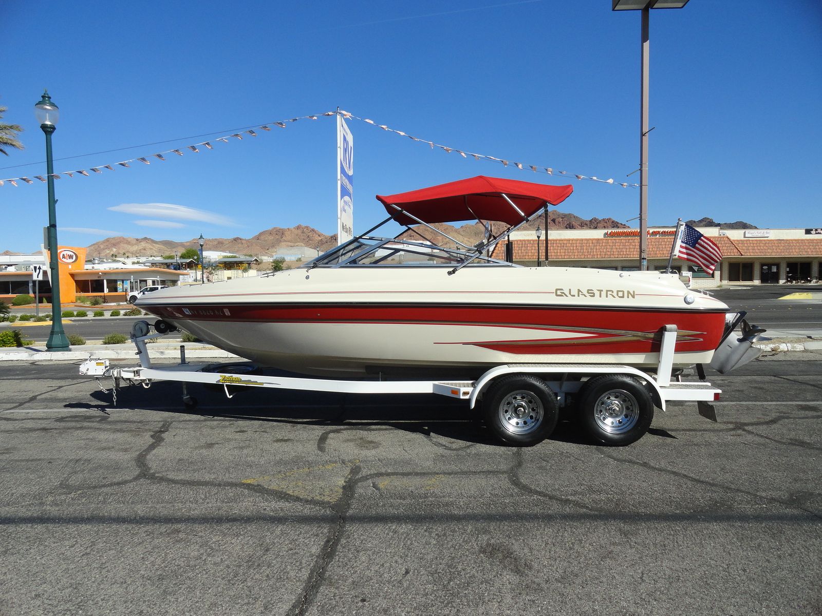 2000 Glastron GX 205