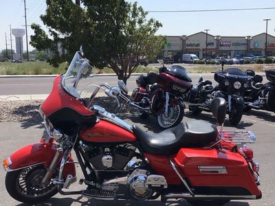 2010 HARLEY-DAVIDSON ROAD KING BASE