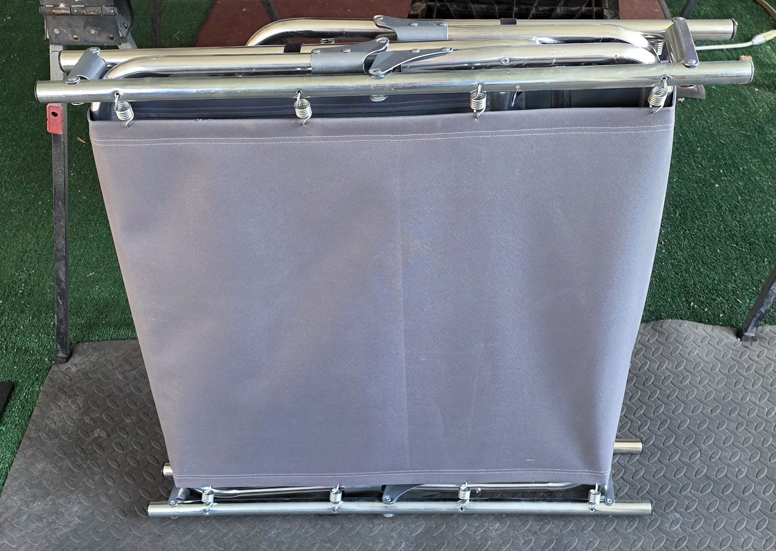 Coleman Bunkhouse Deluxe Bed Perfect Shape Sturdy And Light No Pad