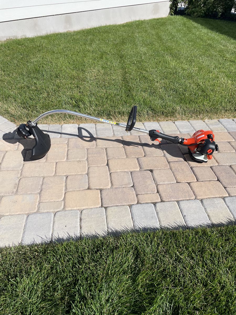Like New Echo GT-225SF String Trimmer
