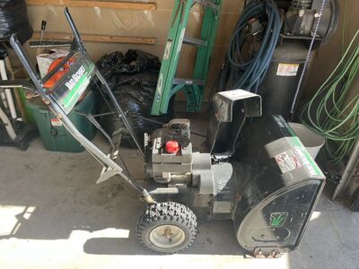 Solid Heavy Duty Snow Blower