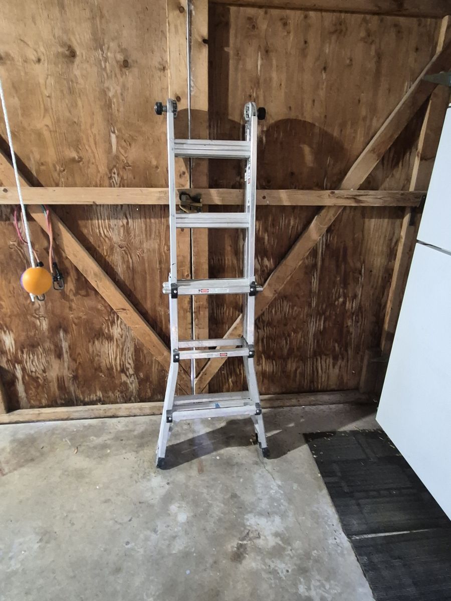Multipurpose Aluminum Ladder - Little Giant Style