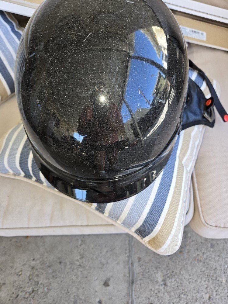 Motorcycle helmet