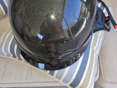 Motorcycle helmet