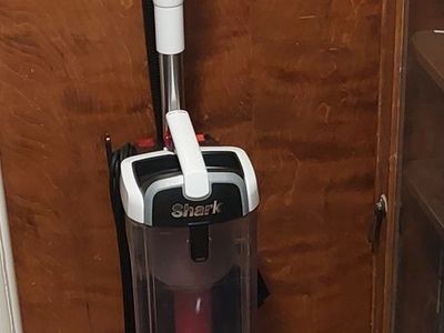 Shark Navigator NV250 Swivel Pro Vacuum