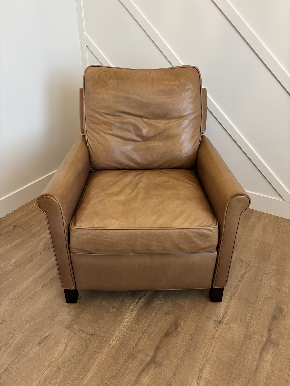 Pottery Barn Tyler Roll Arm Leather Recliner - Churchfield Camel - Beautiful Patina!