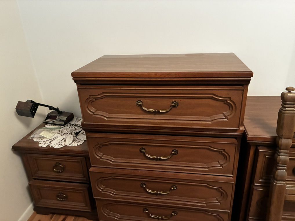 Main image 2
