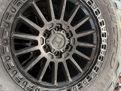 37" Nitto Recon Grapplers on 20" Hostile Wheels