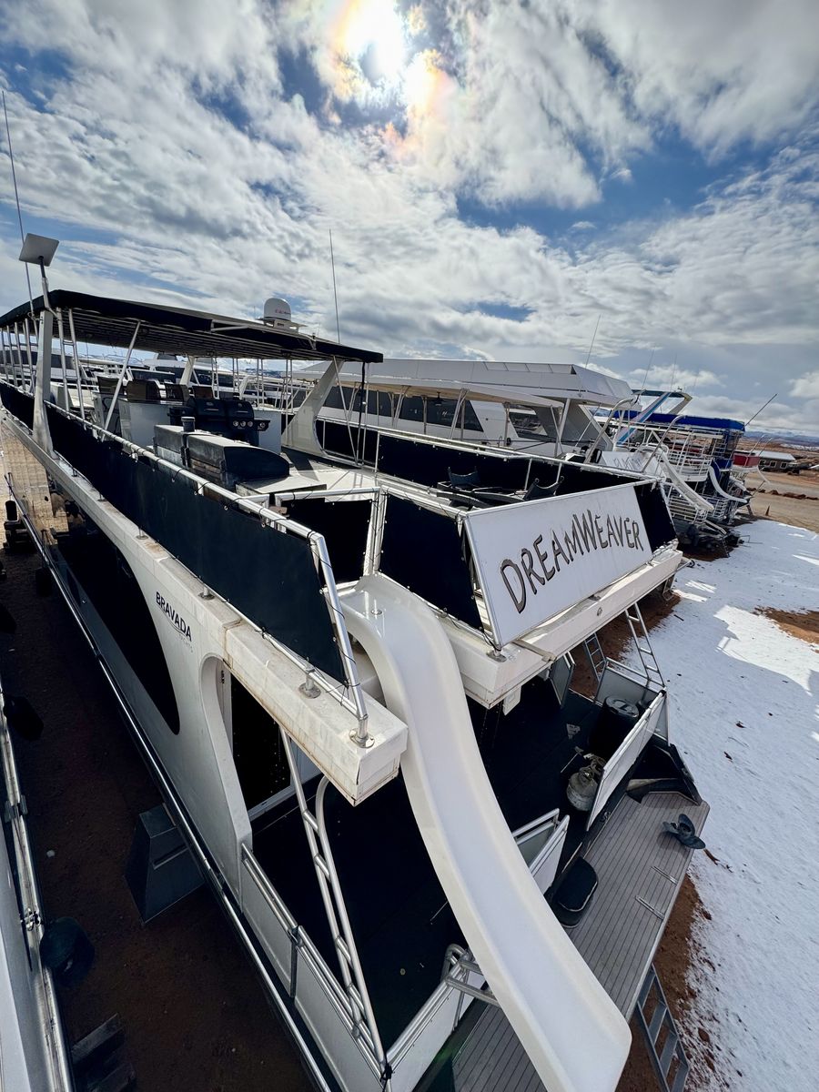 Antelope Point Marina Houseboat *Dream Weaver Trip #5* (June 20-27, 2026)
