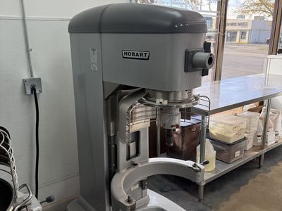 Hobart HL 600 commercial bakery mixer $28k new
