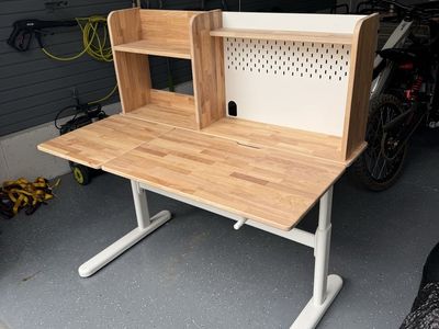 IKEA UTESPELARE Gaming Desk with Adjustable Height, Pegboard, and Shelves - Birch/White