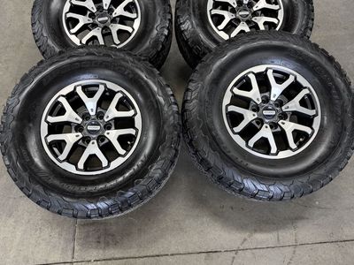2022 Ford Raptor OEM 17in Wheels/ 315/70/17 Bfg
