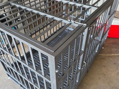 Dog crate