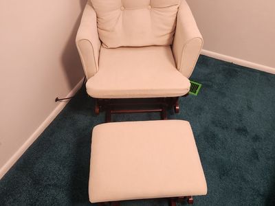 Glider chair and ottoman