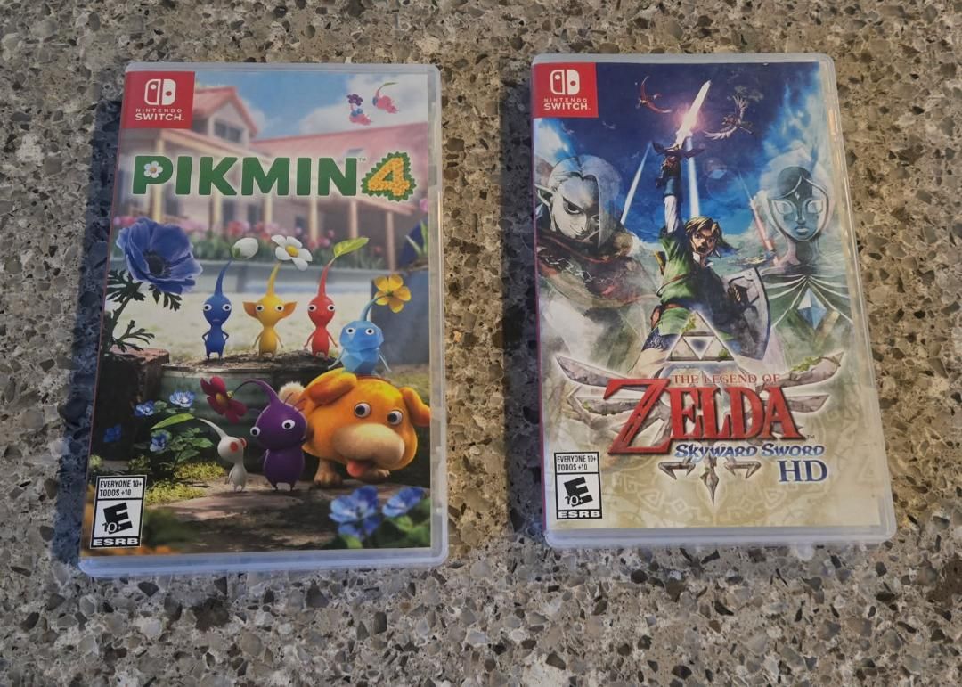 Nintendo Switch games $40 each including Zelda Skyward Sword! Trades considered!