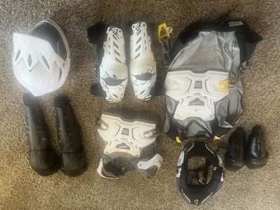 Mountain biking pads