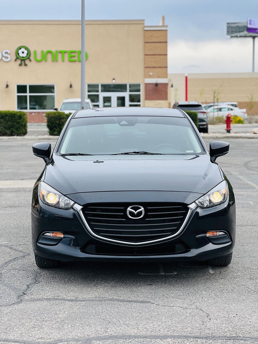 2018 Mazda Mazda3 Touring