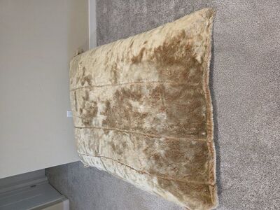 Giant Love Sac Pillow