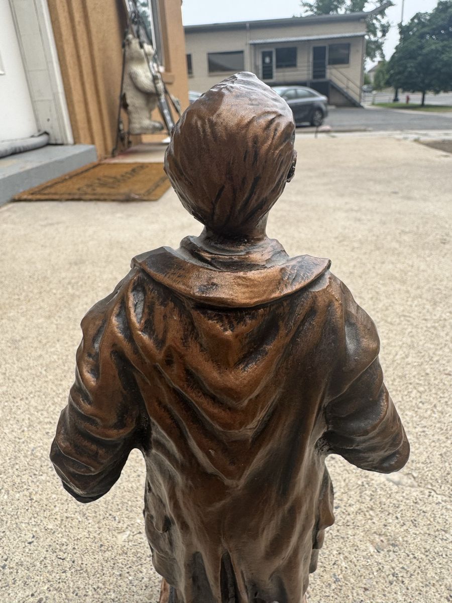 Main image 9