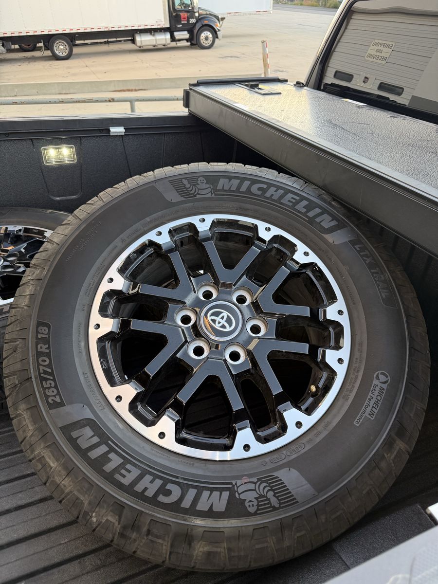 Toyota Tundra 18" Wheels & Tires Set (Like New)
