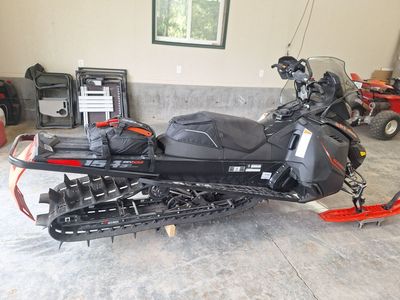 2016 Ski Doo Summit SP 154 800R ETEC PowderMax 3.0 Electric Start