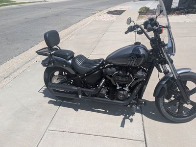 2022 Harley Street Bob