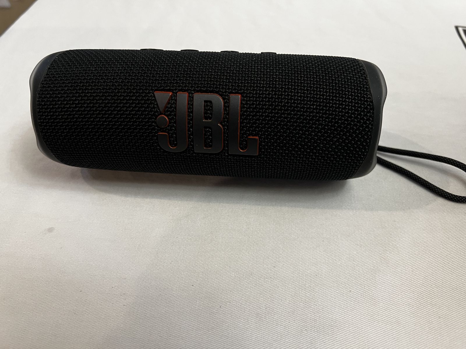JBL FLIP 6 Portable Speaker