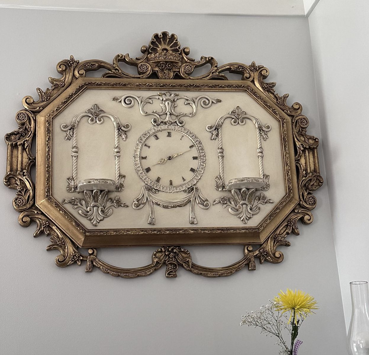 Vintage clock / decor