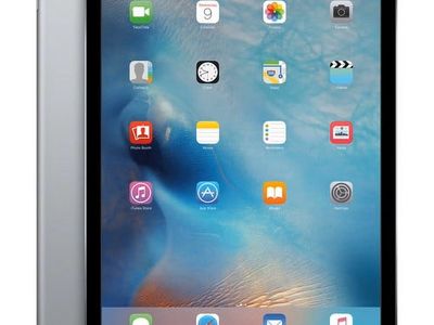iPad Pro 12.9" 32GB ML0F2LL/A Space Gray iOS 15.5 #106058