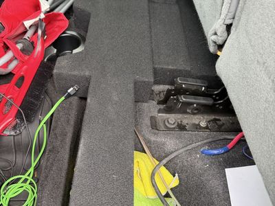 Ram under seat truck box.Kicker Car Subwoofer with Custom Box - Excellent Condition