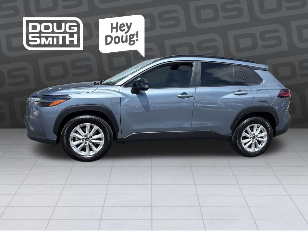 2026 Toyota Corolla Cross LE
