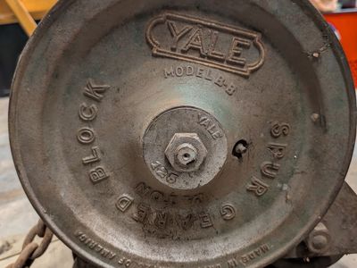 Yale Model BB Spur Geared Block Chain Hoist Heavy Duty