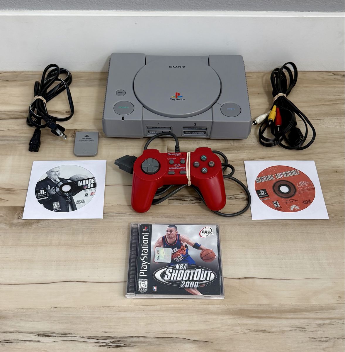 Sony PS1 SCPH-9001 Bundle