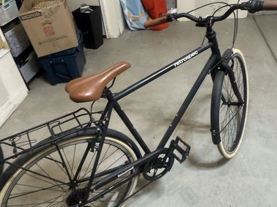 Retrospec Beaumont City Bike - Matte Black, Single Speed, Rear Rack - Mens