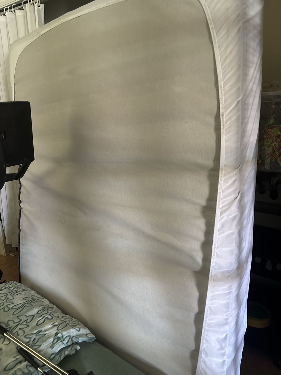 Queen Mattress with Frame Pieces