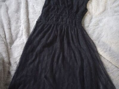 Black Lacy dress - Perfect for any event