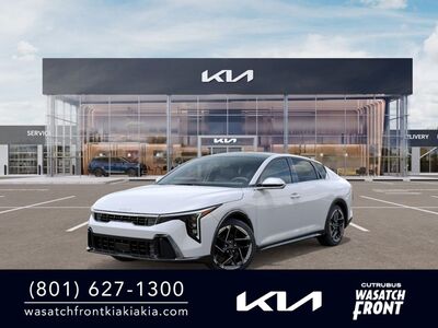 2025 Kia K4 GT-Line