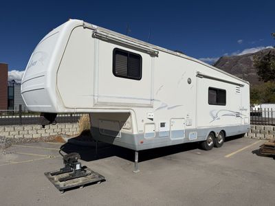 2000 National Sea Breeze 32’ Fifth Wheel – $11,995 OBO