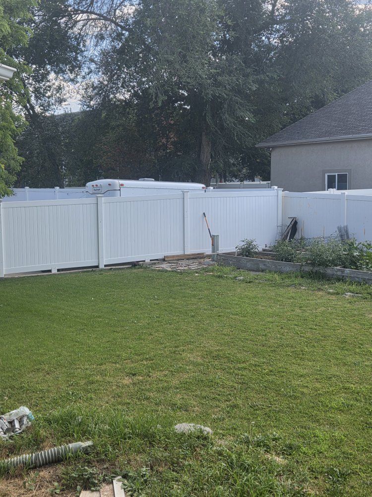 Vinyl Fence Material