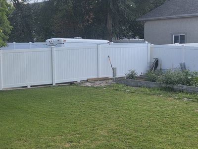Vinyl Fence Material