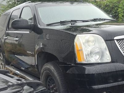 gmc yukon denali xl