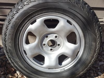 Honda Ridgeline full size spare tire & carrier
