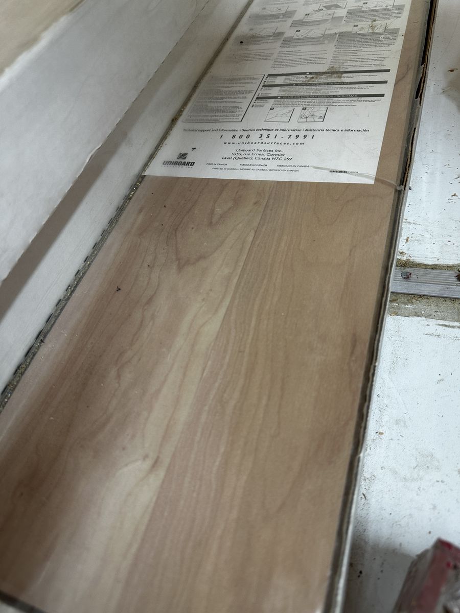 LIght Laminate flooring