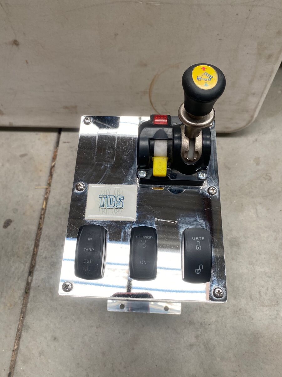 Dump Truck Bed Control Valve, New