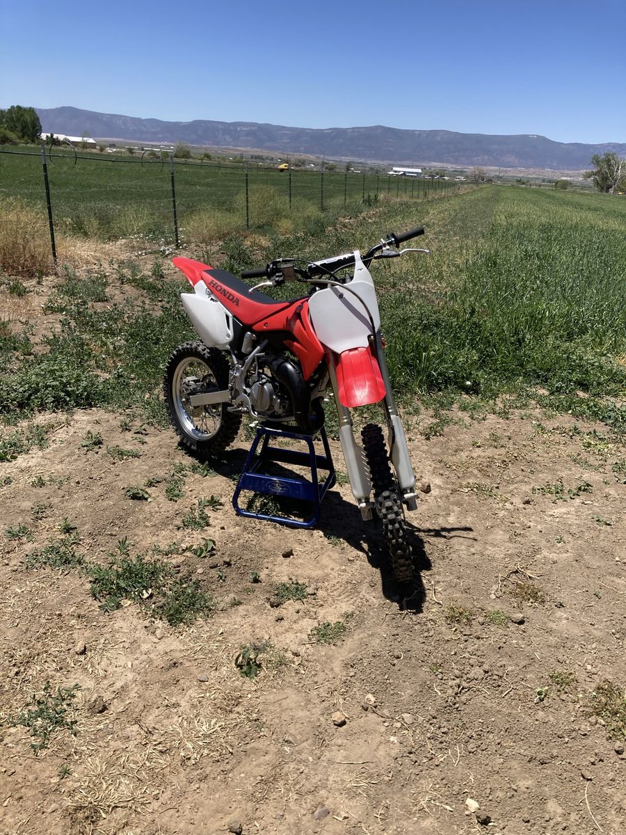 CR85