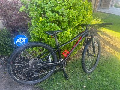 Awesome Specialized Pitch Bike- Small frame