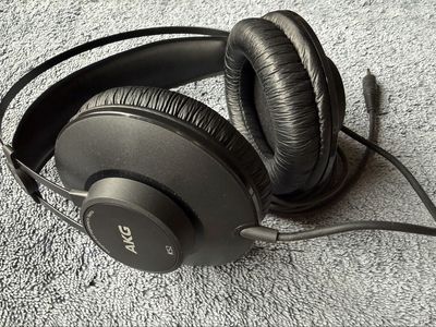 AKG K52 Over-Ear Studio Headphones - Black, Like New