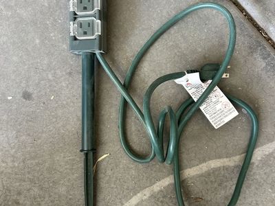 Outdoor Power Stake Timer with 3 Outlets
