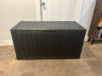 New 130 Gallon Outdoor Deck Storage Box