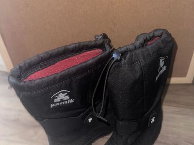 Kamik Black Winter Snow Boots for kids Size 3